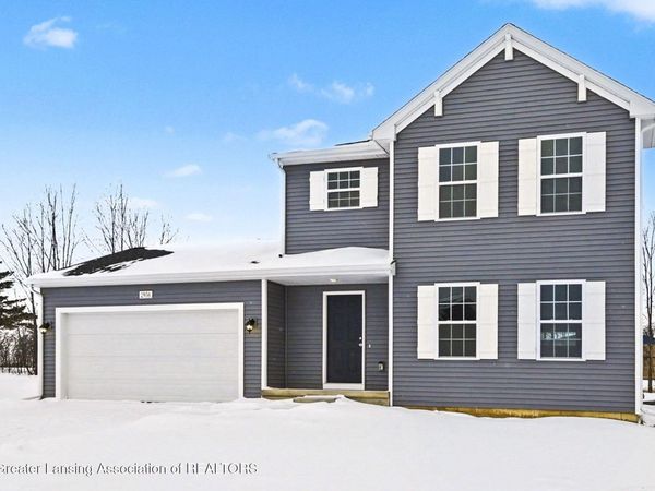 2956 Moccasin Drive, DeWitt, MI 48820