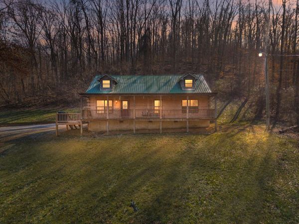 325 Evening Shadow Lane, Whitwell, TN 37397