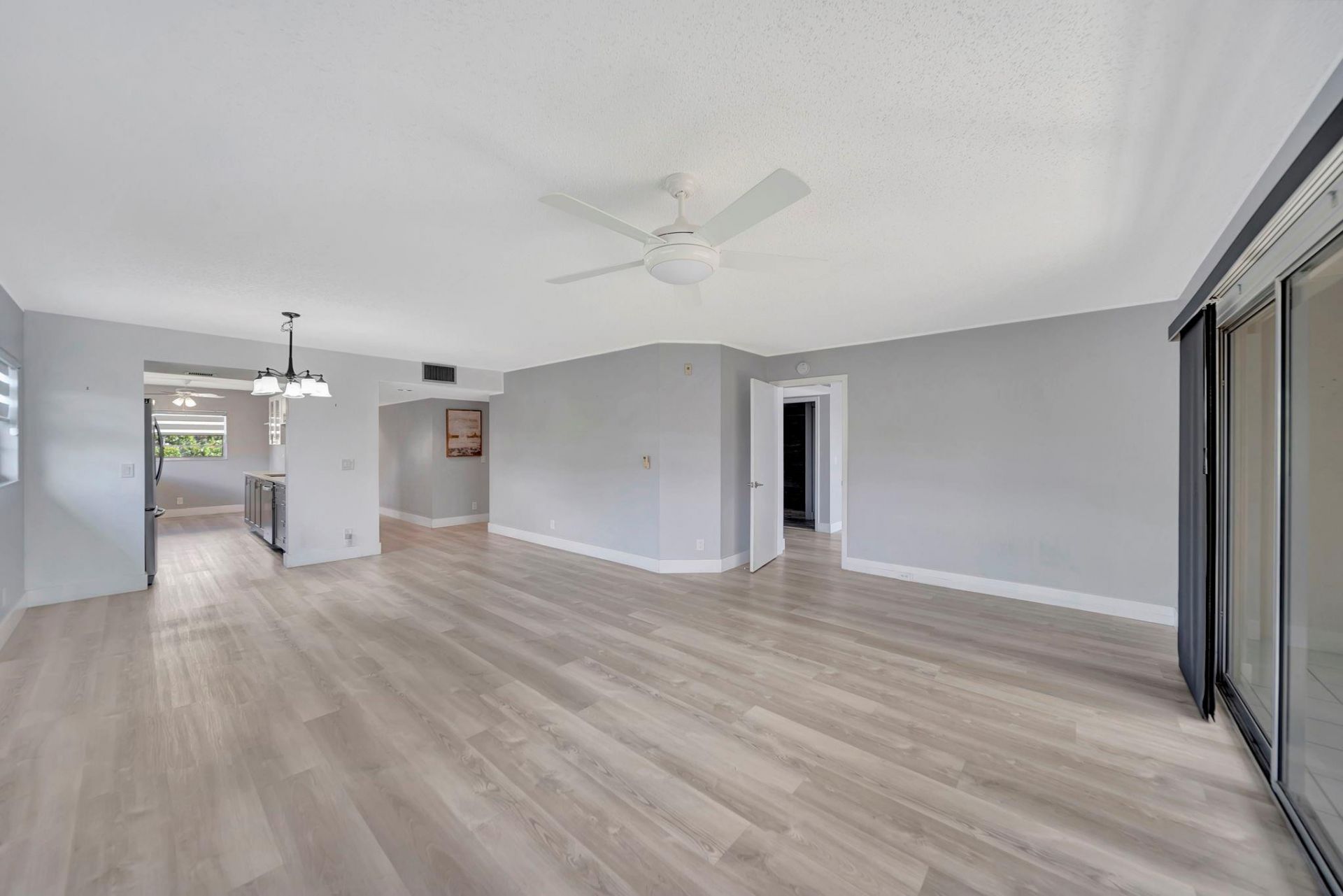 13000 SW 15th Court, Unit 414U, Pembroke Pines, FL 33027 Photo