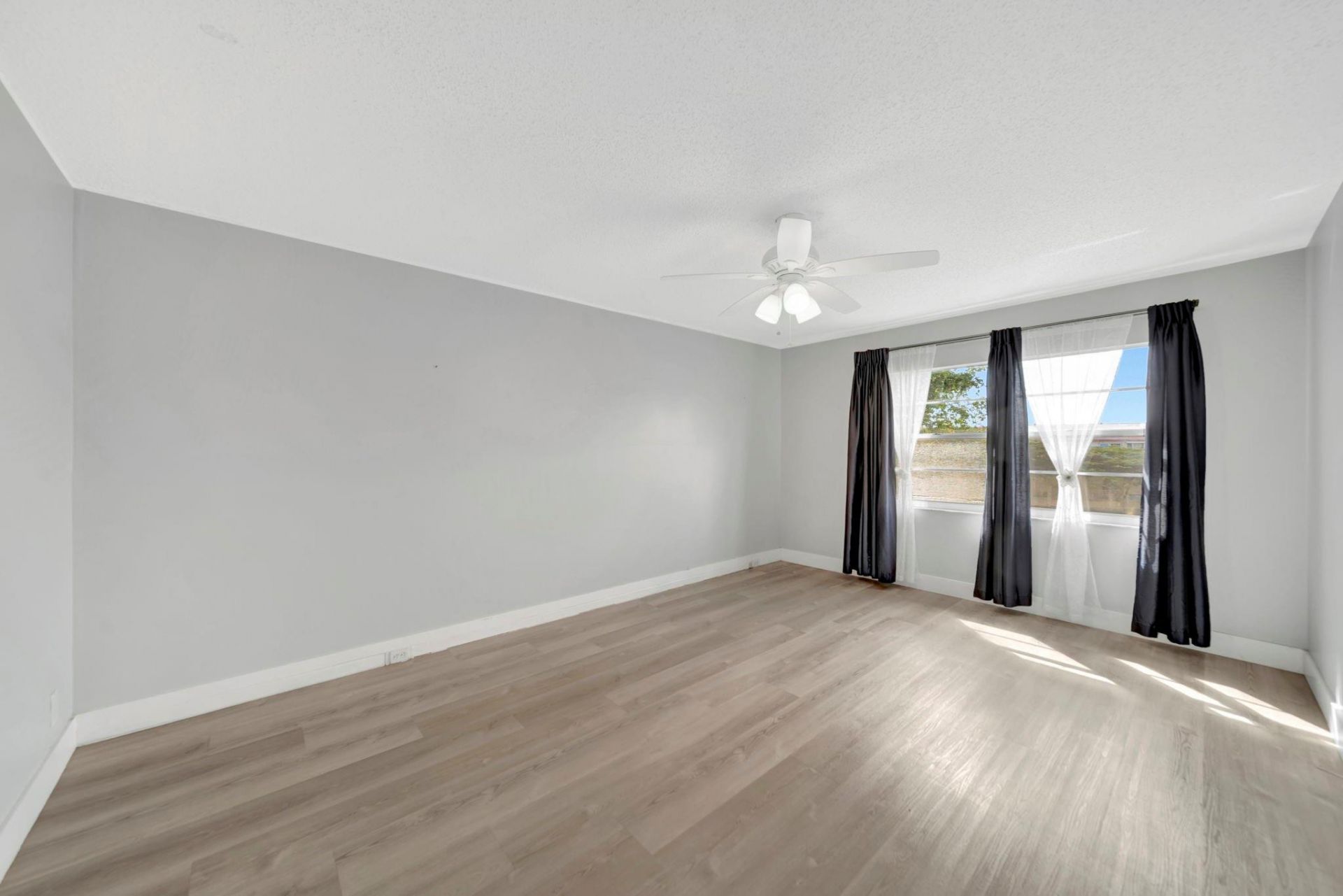 13000 SW 15th Court, Unit 414U, Pembroke Pines, FL 33027 Photo