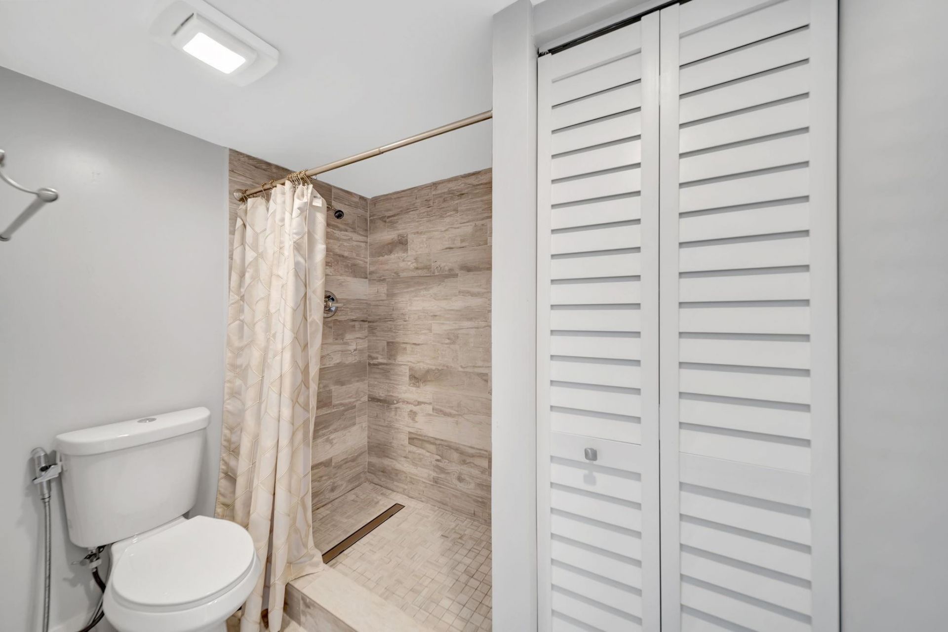 13000 SW 15th Court, Unit 414U, Pembroke Pines, FL 33027 Photo