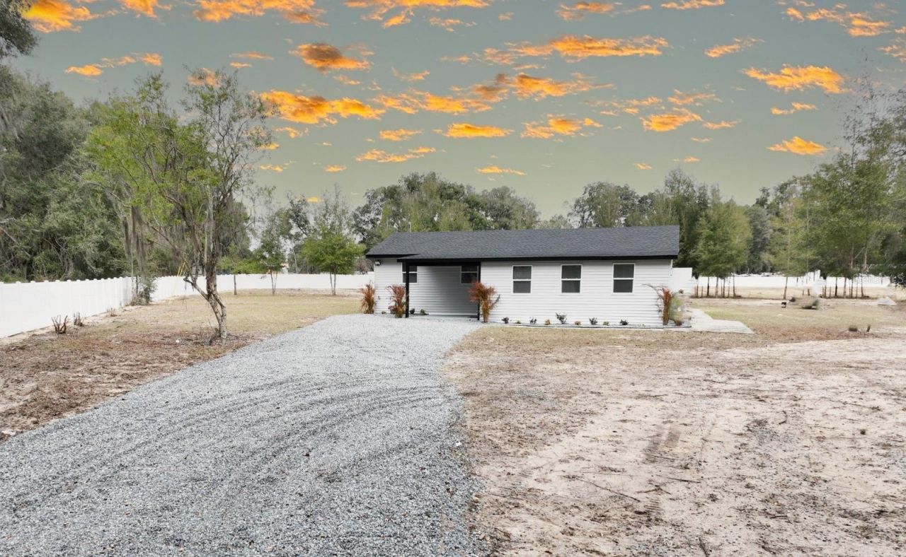 2607 NE 140th Street, Citra, FL 32113 Photo