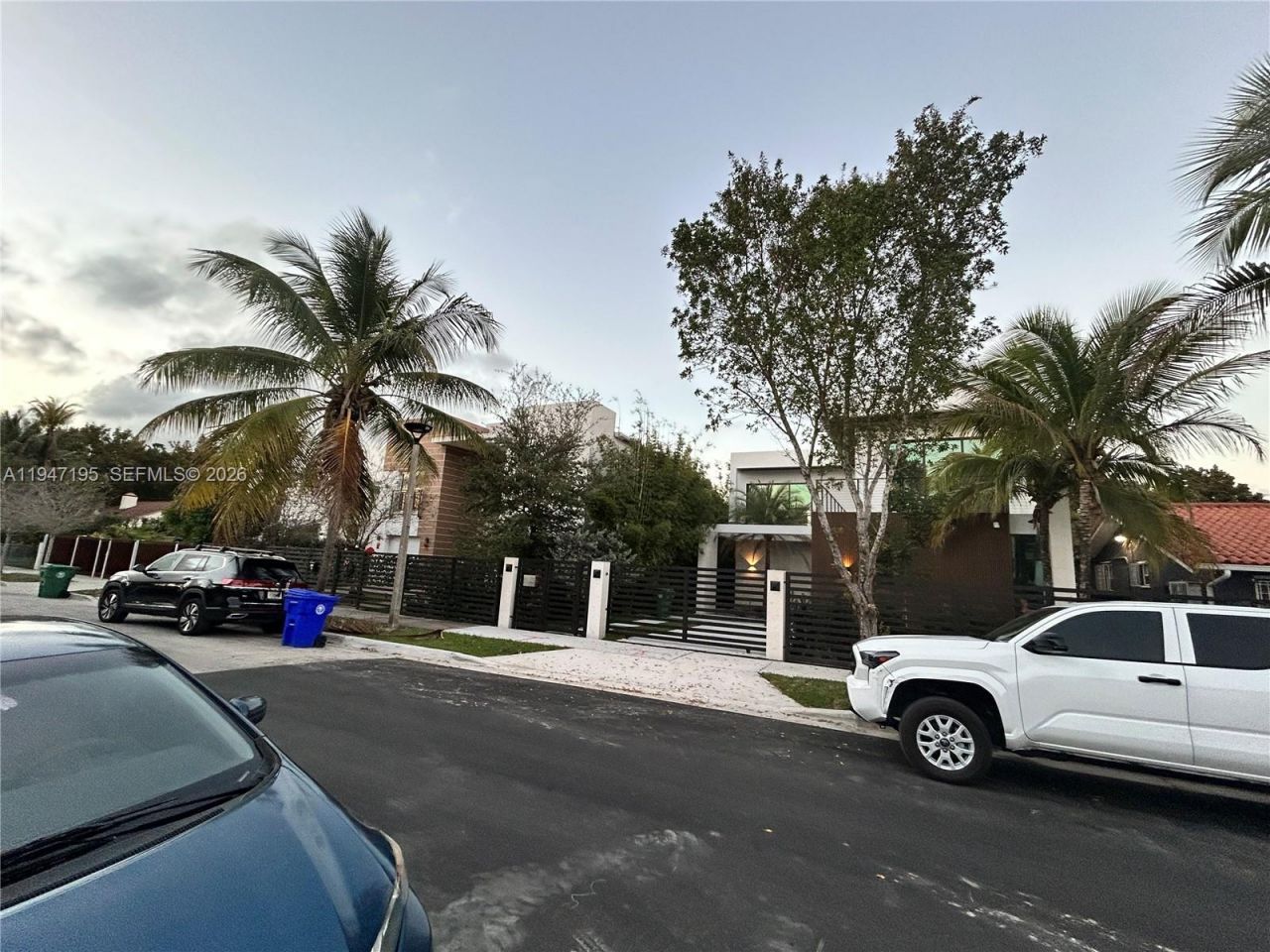 1352 SW 16th St, Miami, FL 33145 Photo