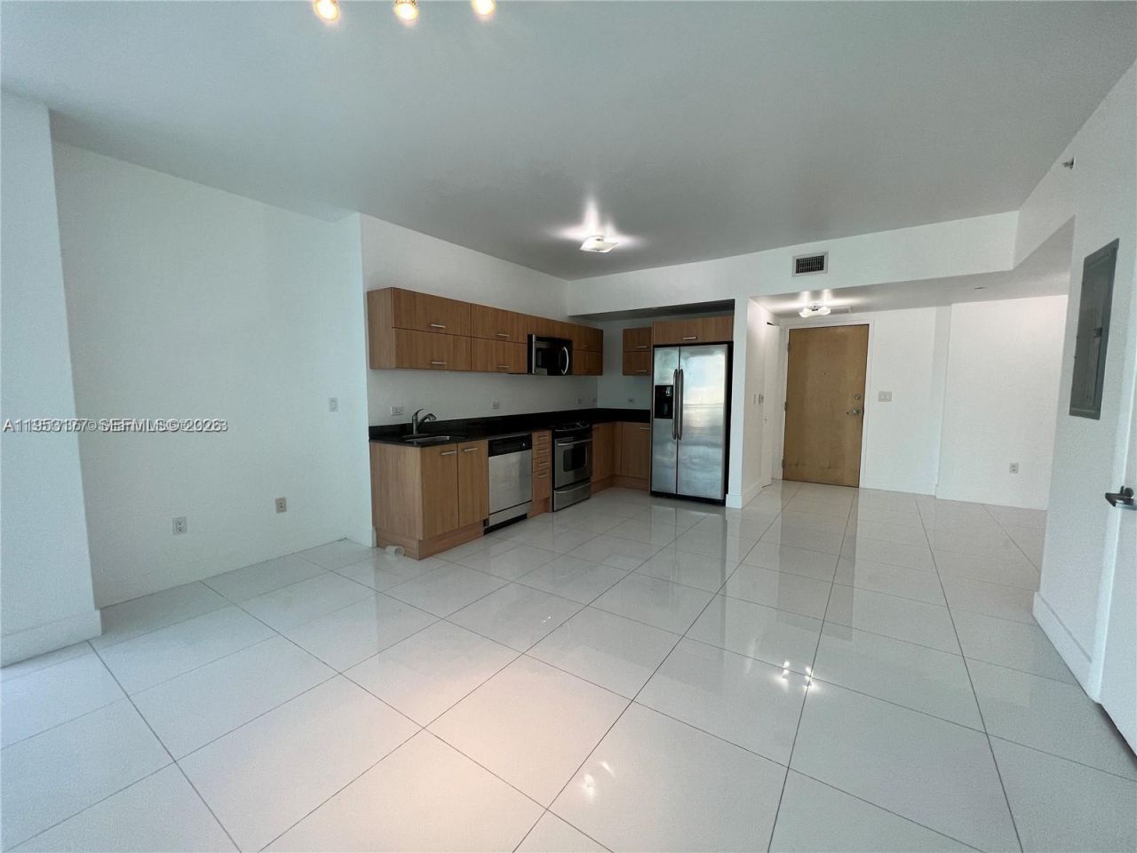 350 S Miami Ave, Unit 1907, Miami, FL 33130 Photo