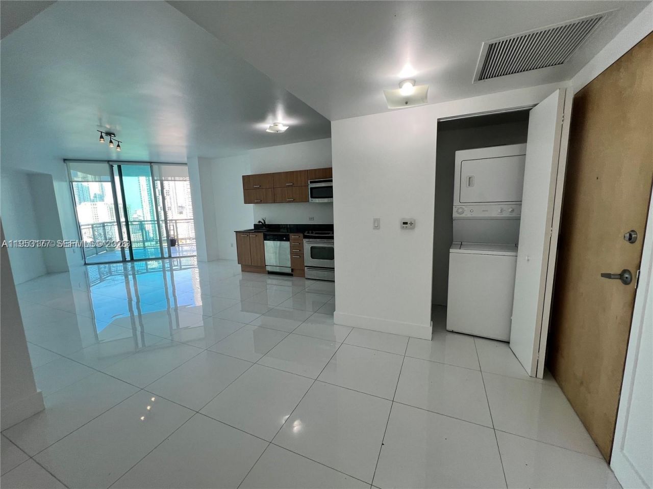 350 S Miami Ave, Unit 1907, Miami, FL 33130 Photo