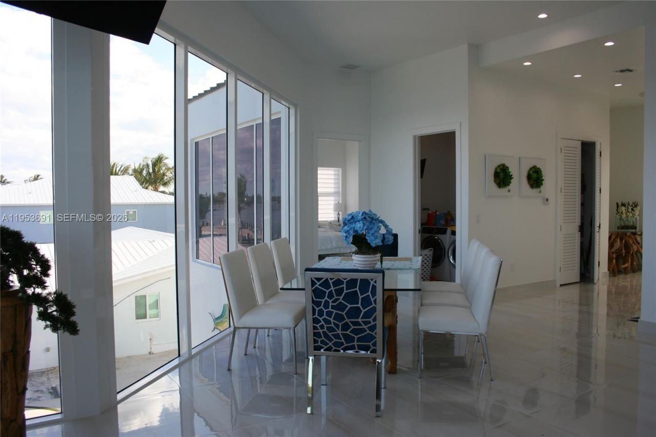 1553 Sunrise Dr , Big Pine Key, FL 33043 Photo