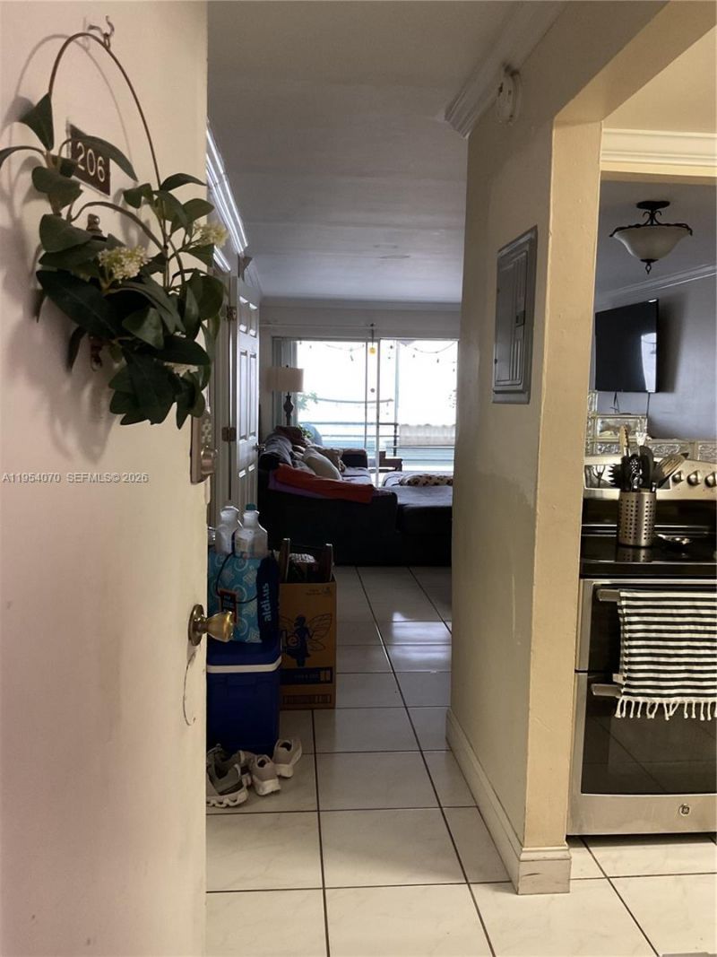 8758 SW 12th St, Unit 206, Miami, FL 33174 Photo