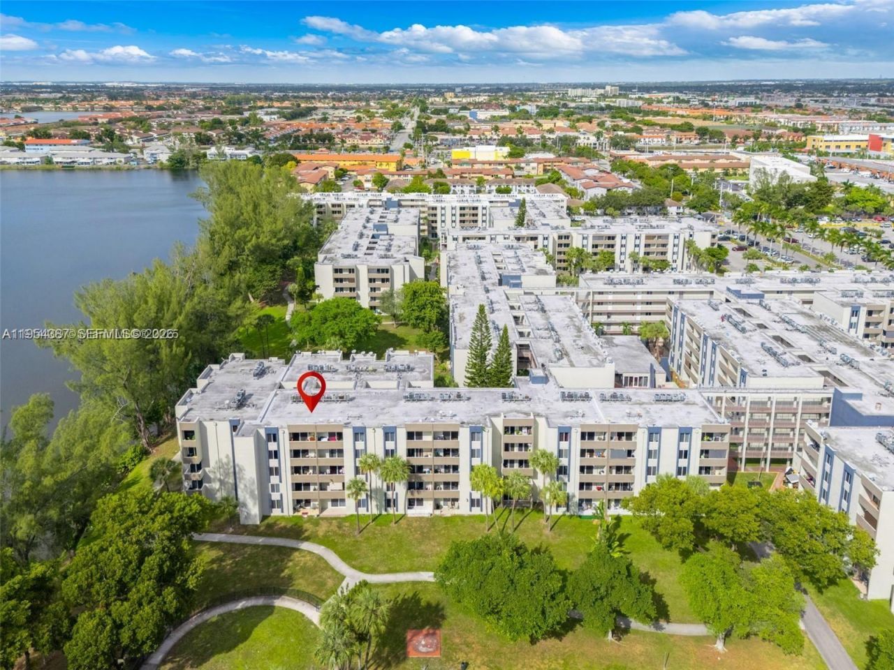 10000 NW 80th Ct, Unit 2226, Hialeah, FL 33016 Photo