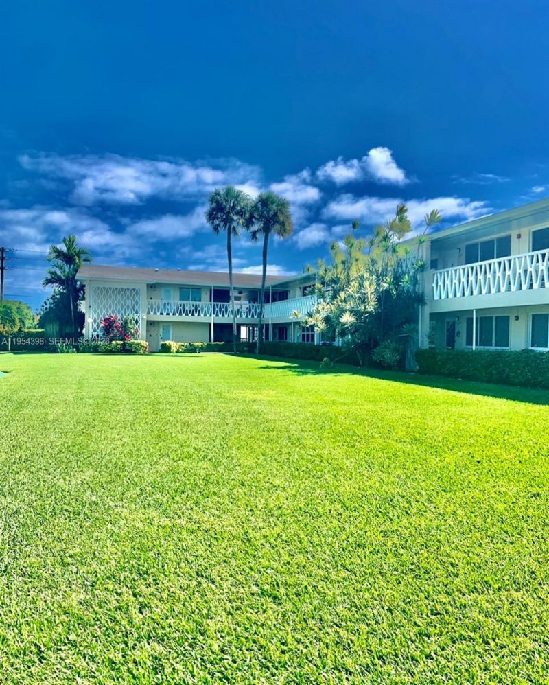 900 Atlantic Shores Blvd , Unit 133, Hallandale Beach, FL 33009 Photo