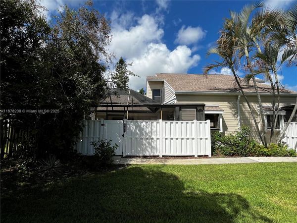 601 Summerwinds Ln , Jupiter, FL 33458