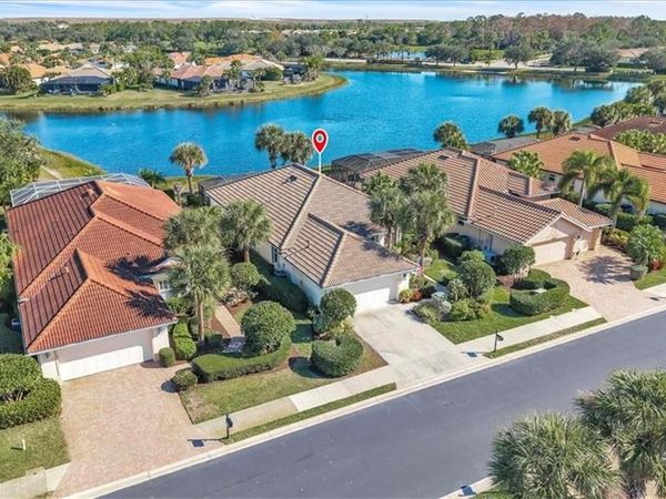 10523 Bella Vista DR, FORT MYERS, FL 33913