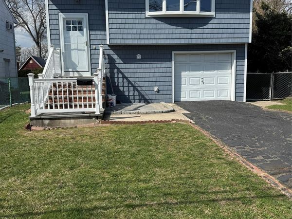 Copiague, NY 11726