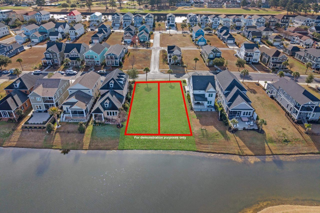 861 Crystal Water Way Photo 5