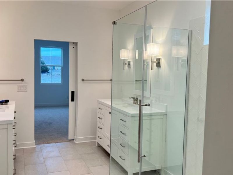 2160 Myla Way, Amherst, OH 44001 Photo 11