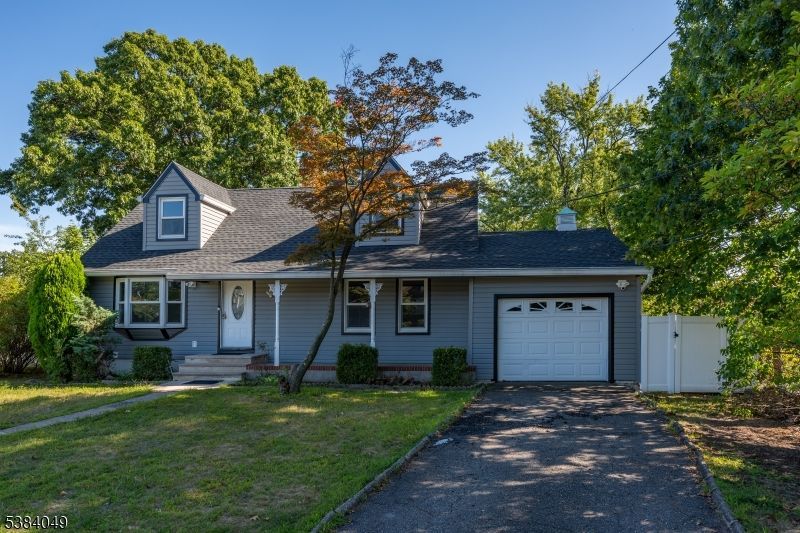 43 Graydon Ter, Clifton, NJ 07013 Main Photo