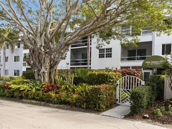 72 7th ST S, Unit 206, NAPLES, FL 34102