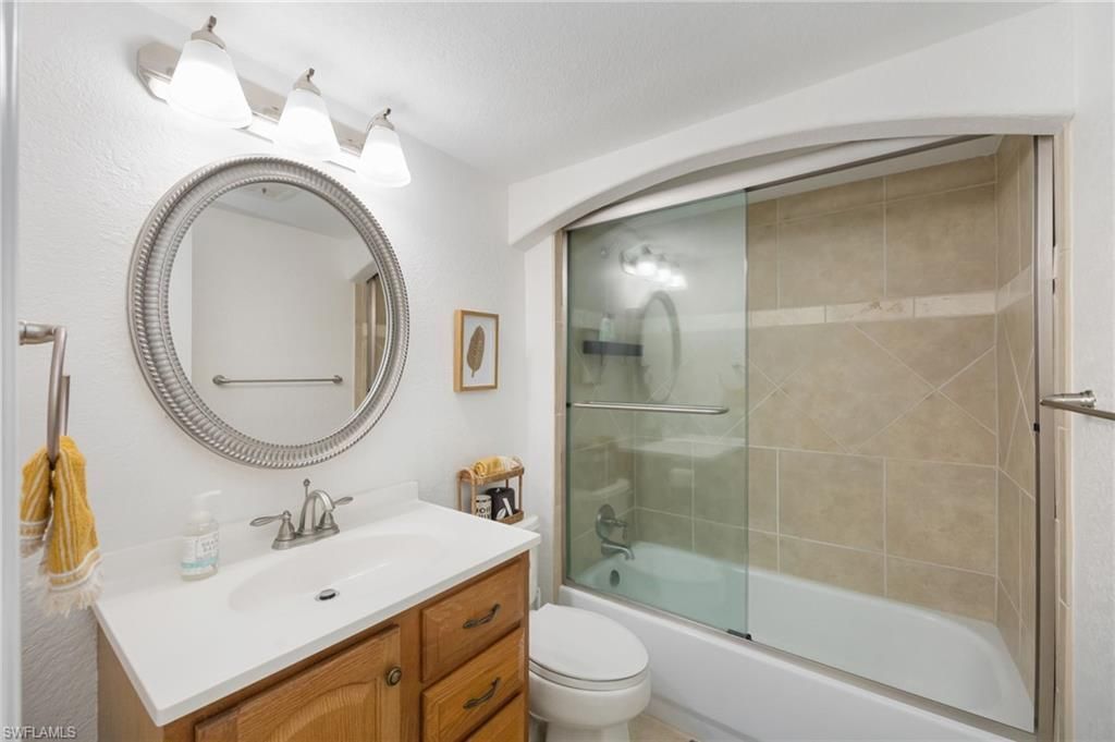 72 7th St S, Unit 206, Naples, FL 34102 Photo