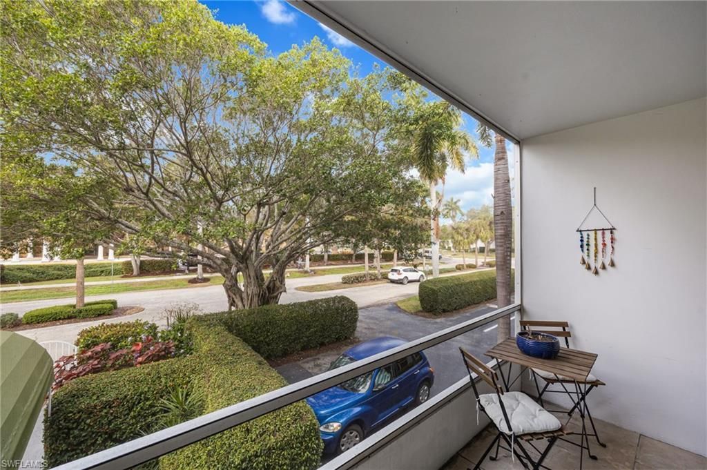 72 7th St S, Unit 206, Naples, FL 34102 Photo