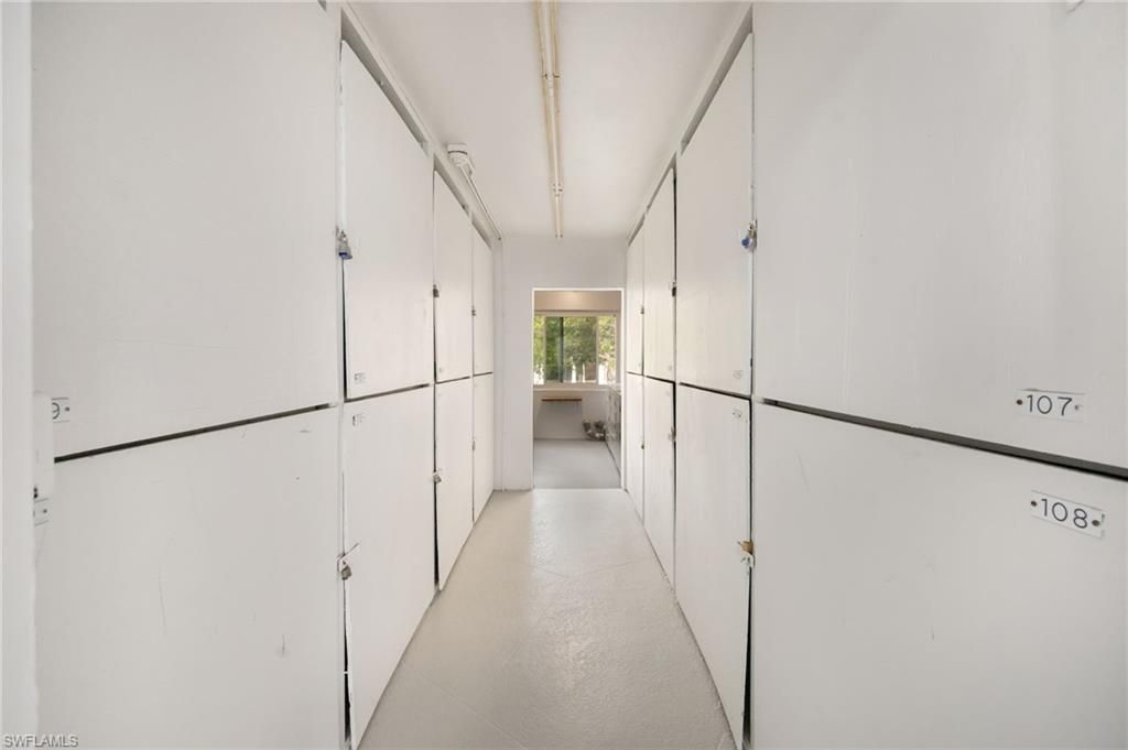 72 7th St S, Unit 206, Naples, FL 34102 Photo