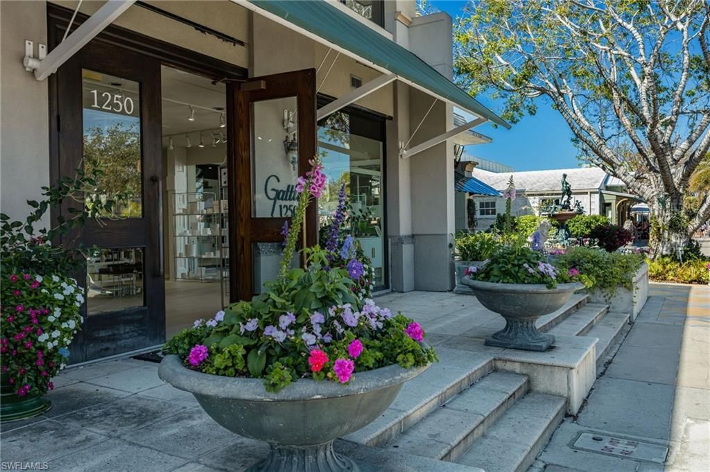 72 7th St S, Unit 206, Naples, FL 34102 Photo