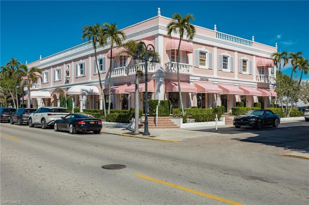 72 7th St S, Unit 206, Naples, FL 34102 Photo