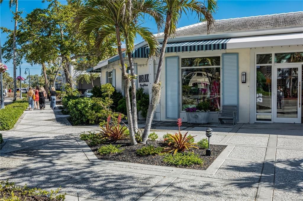 72 7th St S, Unit 206, Naples, FL 34102 Photo