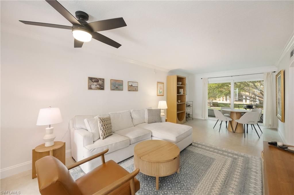 72 7th St S, Unit 206, Naples, FL 34102 Photo