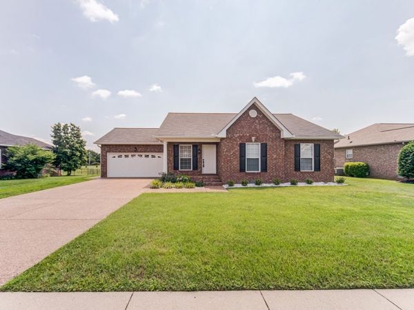 177 Hedgeway Ct , Gallatin, TN 37066