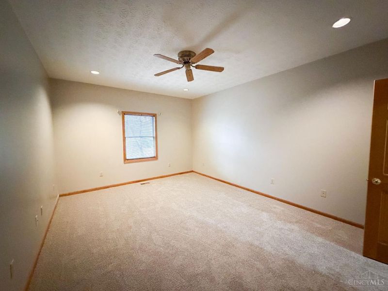 7995 Crestway Road, Clayton, OH 45315 Photo 14