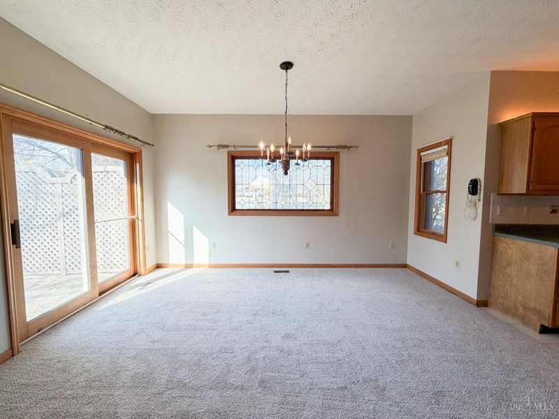 7995 Crestway Road, Clayton, OH 45315 Photo 21