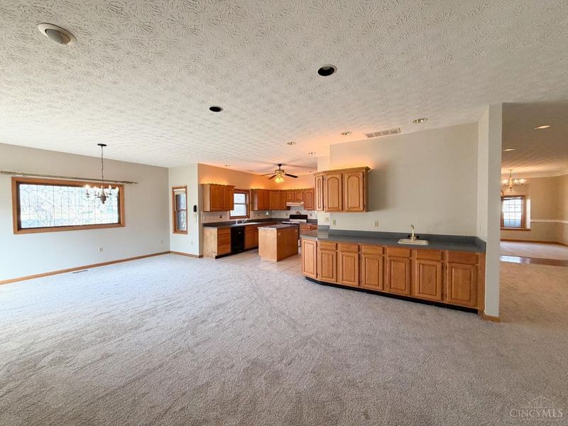 7995 Crestway Road, Clayton, OH 45315 Photo 22