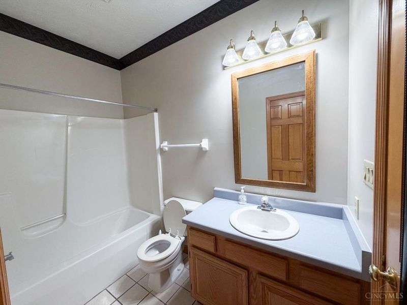 7995 Crestway Road, Clayton, OH 45315 Photo 23