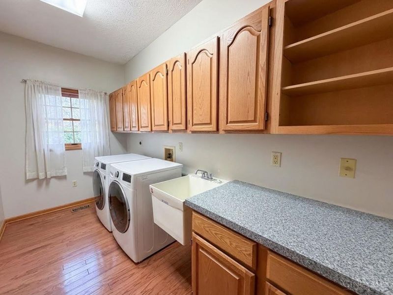 7995 Crestway Road, Clayton, OH 45315 Photo 38