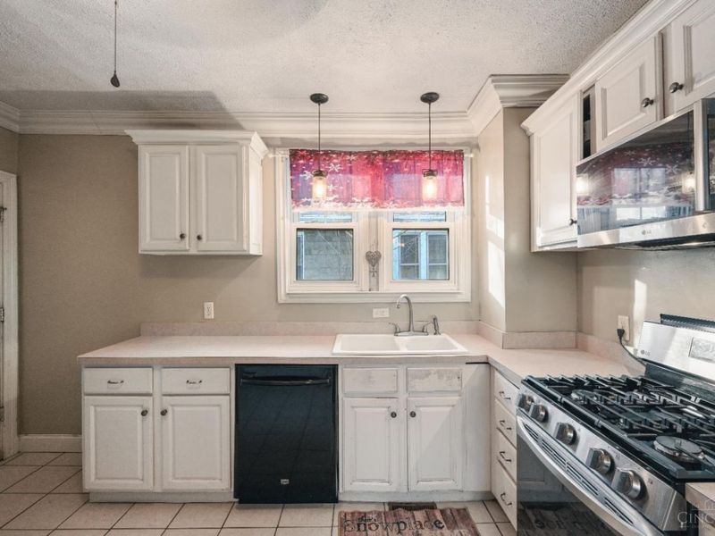 1481 St Clair Avenue, Mount Healthy, OH 45231 Photo 8