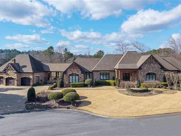105 Ansley Drive, Calhoun, GA 30701