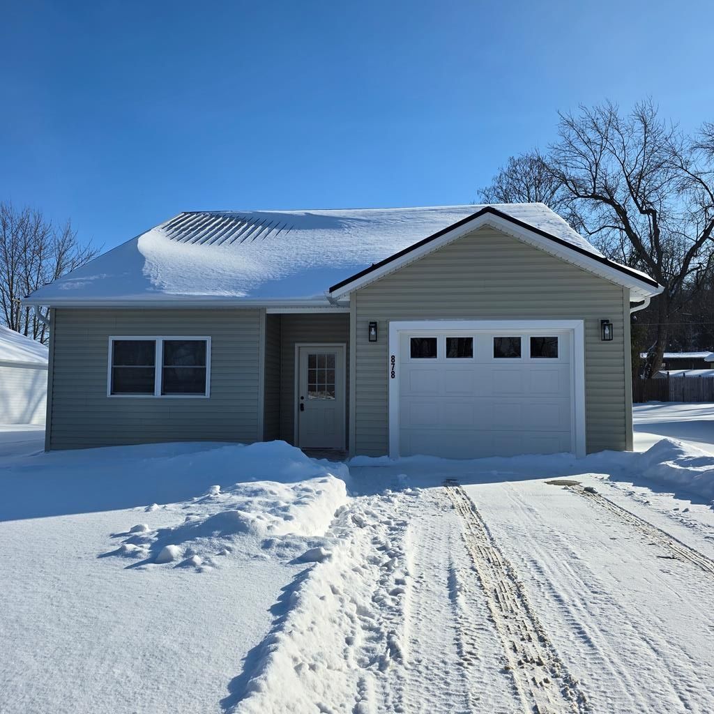 878 Fairfax Avenue, Mansfield, OH 44906 Main Photo