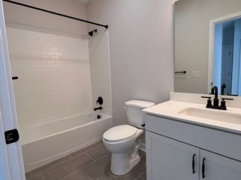 2164 Myla Way, Amherst, OH 44001 Photo 9