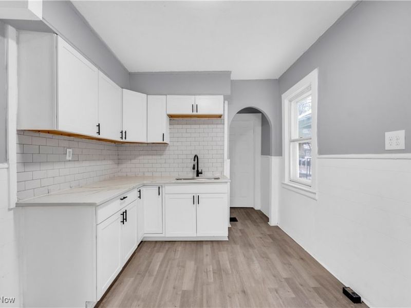 3174 W 94th Street, Cleveland, OH 44102 Photo 11