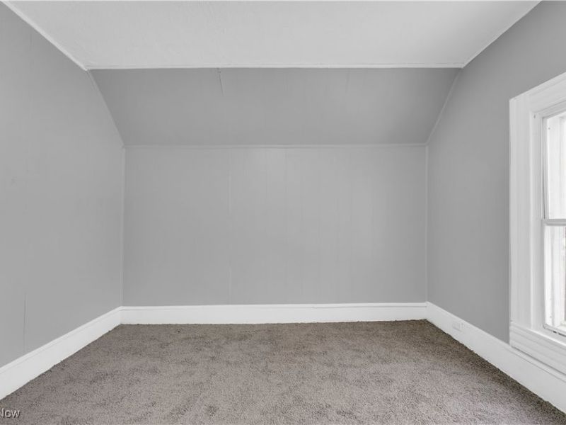 3174 W 94th Street, Cleveland, OH 44102 Photo 16