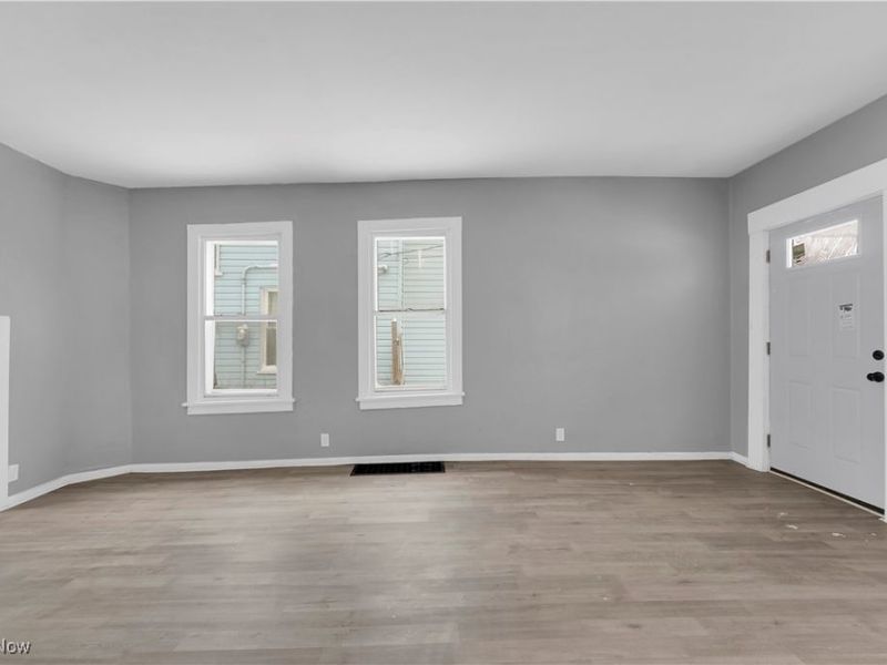 3174 W 94th Street, Cleveland, OH 44102 Photo 5