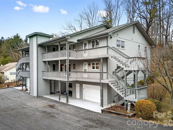 72 Country Club Woods Drive , Spruce Pine, NC 28777