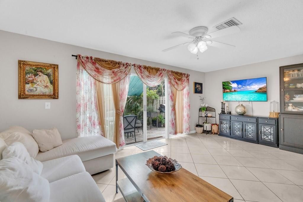 3611 NW 122nd Terrace, Unit 3611, Sunrise, FL 33323 Photo
