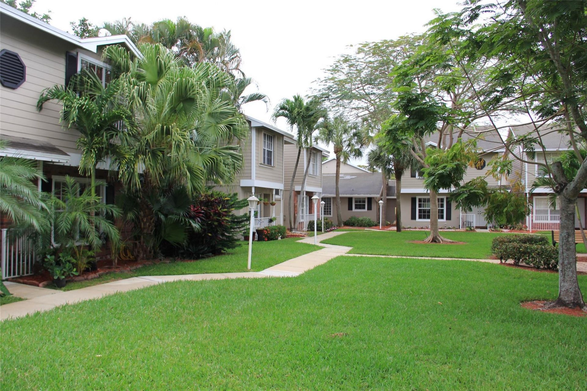 3611 NW 122nd Terrace, Unit 3611, Sunrise, FL 33323 Photo