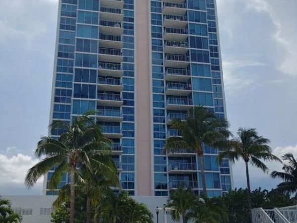 2655 COLLINS AV, Unit 602, Miami Beach, FL 33140