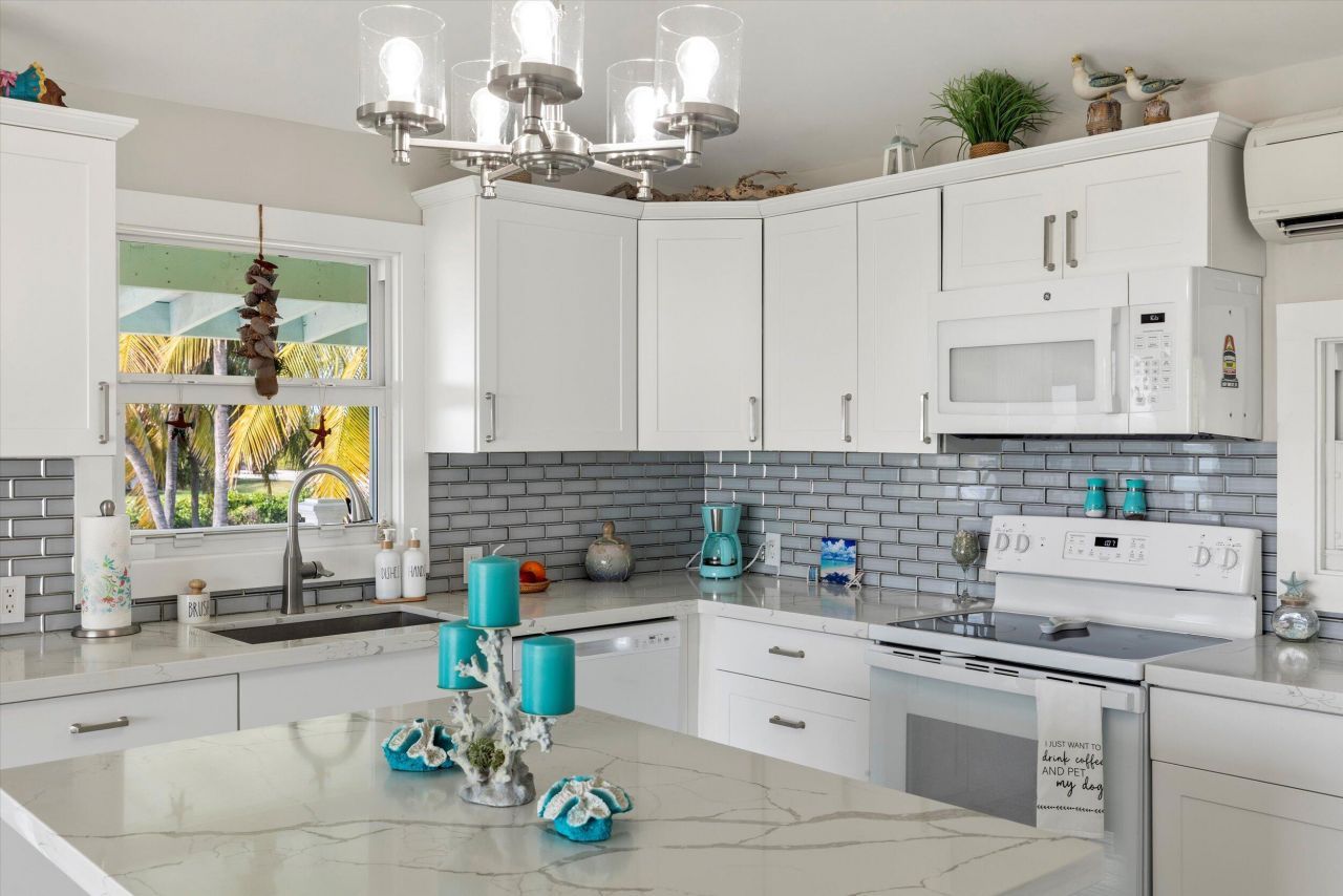 24200 Overseas Highway, Summerland Key, FL 33042 Photo