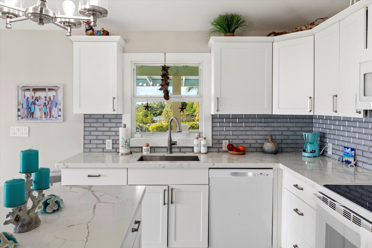 24200 Overseas Highway, Summerland Key, FL 33042 Photo