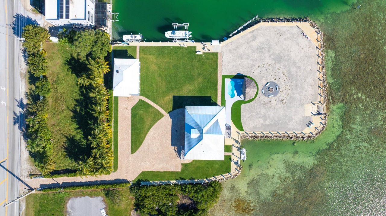 24200 Overseas Highway, Summerland Key, FL 33042 Photo