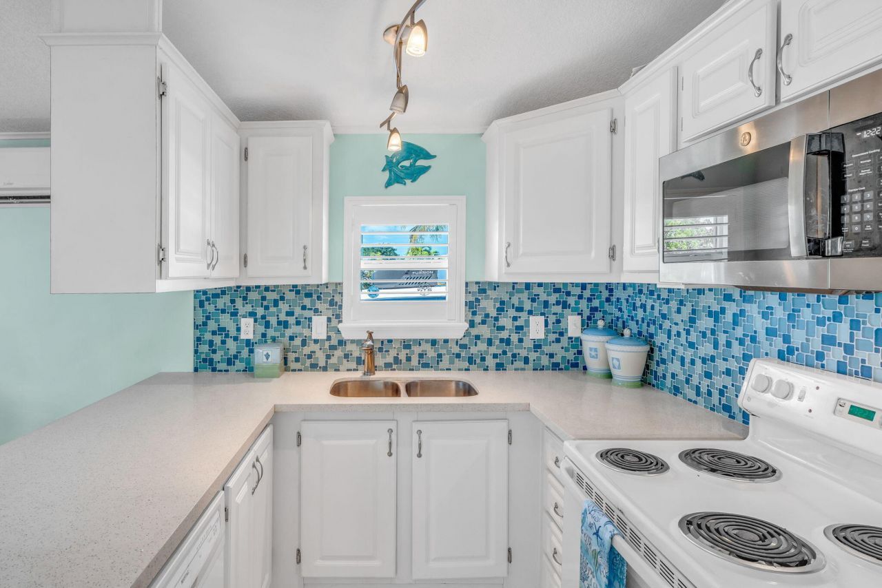 701 Spanish Main Drive, Unit 140, Cudjoe, FL 33042 Photo