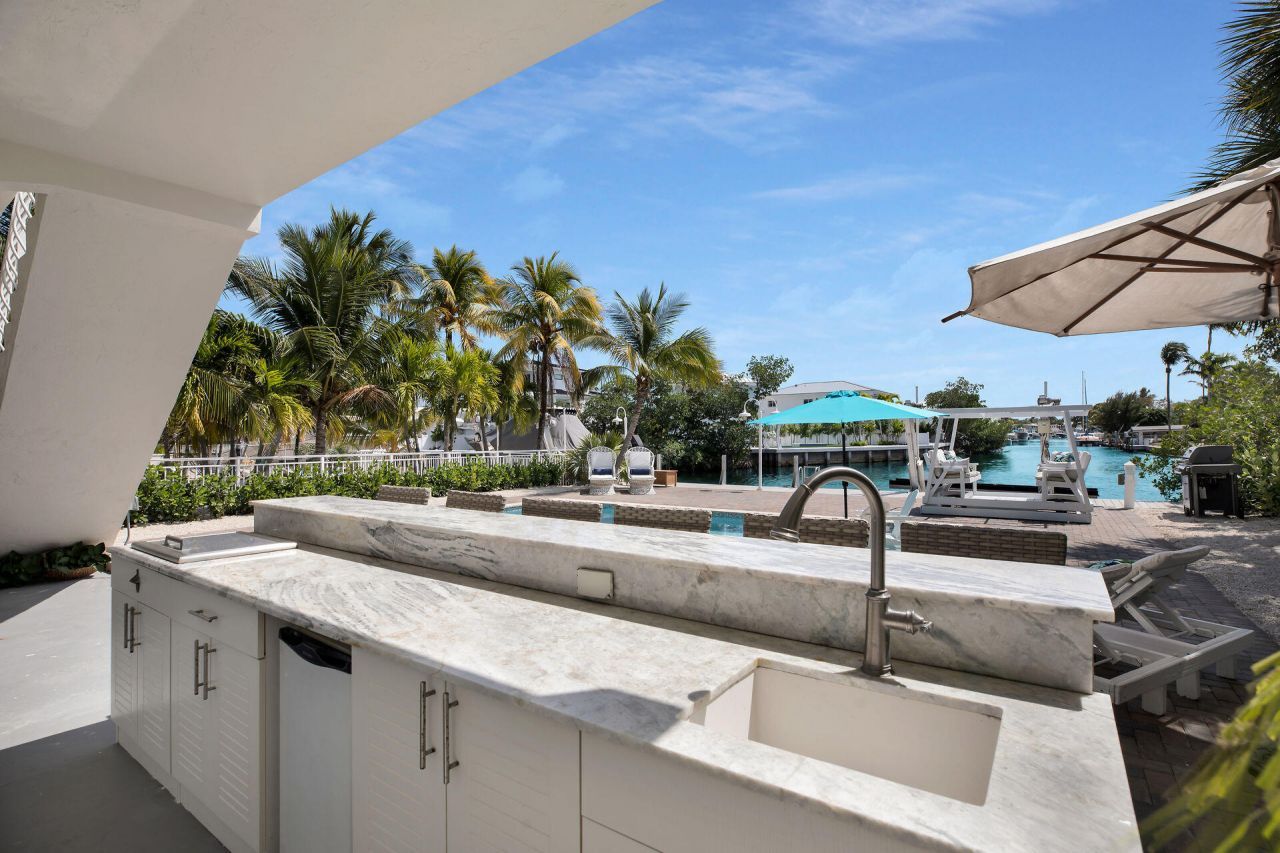 187 Plantation Avenue, Tavernier, FL 33070 Photo