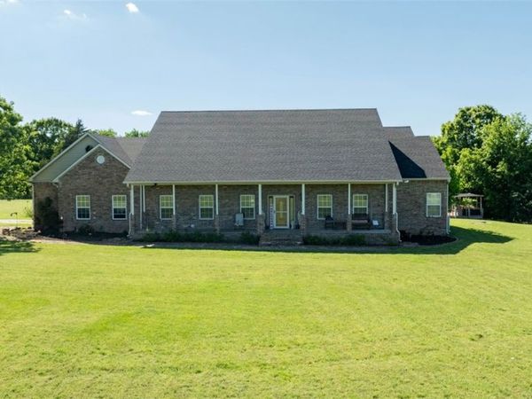 16800 Parks Corner Road, Prairie Grove, AR 72753